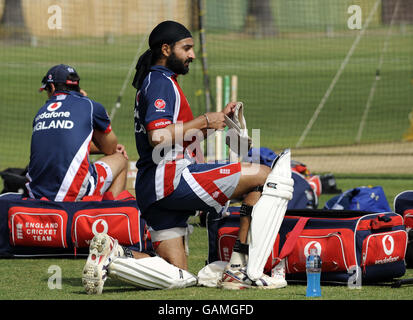 Cricket - England practice - Napier Stock Photo