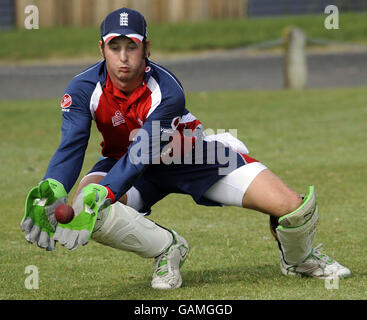 Cricket - England practice - Napier. England's Phil Mustard during practice at Nelson Park, Napier, New Zealand. Stock Photo