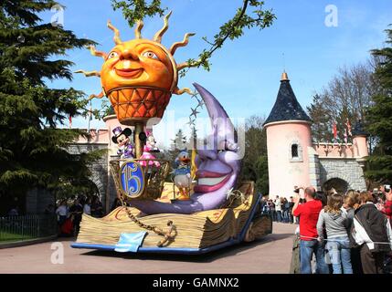 15th Anniversary Celebration of Disneyland - Paris. General view of The Disney Parade at Disneyland Paris. Stock Photo