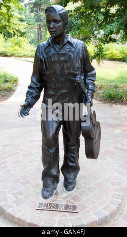 Bronze statue Elvis At 13 outside Elvis Presley birthplace house Tupelo Mississippi USA Stock Photo