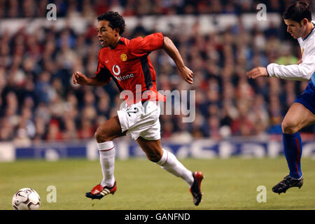 Soccer - UEFA Champions League - Group D - Manchester United v FC Basel. Kieran Richardson, Manchester United Stock Photo