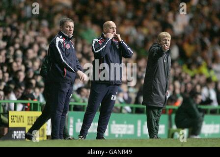 Soccer - Clydesdale Bank Scottish Premier League - Celtic v Rangers - Celtic Park. Rangers' Ally McCoist and Kenny McDowall with Celtic's manager Gordon Strachan on the touchline Stock Photo