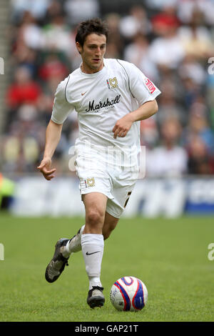 Soccer - Coca-Cola Football League Two - Milton Keynes Dons v Morecambe - stadium:mk. Luke Howell, Milton Keynes Dons Stock Photo