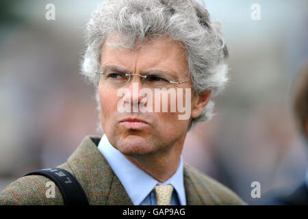 Horse Racing - The 2008 John Smith's Grand National Meeting - Aintree Racecourse. Trainer Hughie Morrison Stock Photo