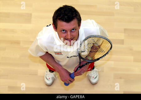 Squash - European Squash Championships 2003 - England Photocall. Simon Parke, England Stock Photo