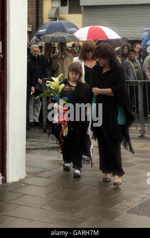 Jimmy Mizen memorial service Stock Photo - Alamy