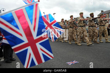 Soldiers from The Yorkshire Regiment parade through the streets of Redcar where they received the Freedom of the Borough following their return from deployment in Afghanistan. Stock Photo