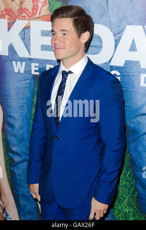 Parramatta, Australia - 6th July 2016: Zac Efron, Adam Devine, Sophie Monk and Ksenija Lukich arrive for the Mike and Dave Need Wedding Dates Movie Premiere which took place in Sydney suburb Parramatta. Pictured is Adam Devine.  Credit:  mjmediabox/Alamy Live News Stock Photo