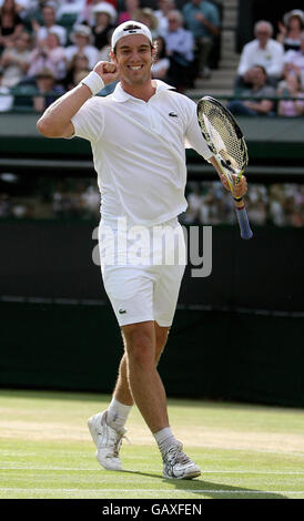France's Richard Gasquet celebrates his victory over France's Gilles Simon during the Wimbledon Championships 2008 at the All England Tennis Club in Wimbledon. Stock Photo