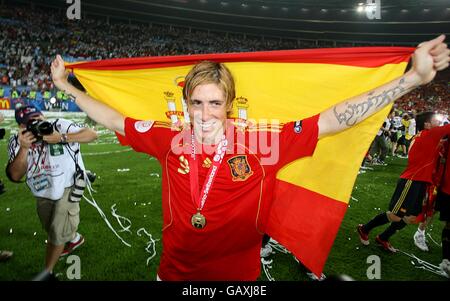 Soccer - UEFA European Championship 2008 - Final - Germany v Spain - Ernst Happel Stadium. Spain's Fernando Torres celebrates after the final whistle. Stock Photo