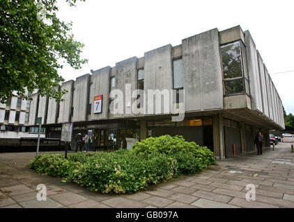 The Library at the Civic Centre in Harrow, Middlesex Stock Photo - Alamy