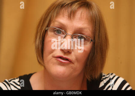 Charlotte Yeates from the campaign group Parents for Justice, the organisation which represents families affected by the organ retention scandal, speaking at a press conference in Dublin. Stock Photo