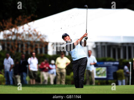 Scotland's Paul Lawrie on the 9th during The Barclays Scottish Open at Loch Lomond, Glasgow. Stock Photo