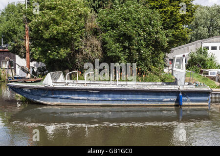 river chet loddon uk Stock Photo