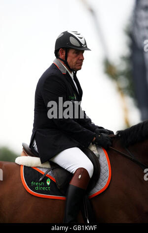 Equestrian - Hickstead International Horse Show - Day Four - All England Jumping Course Stock Photo