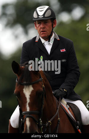 Equestrian - Hickstead International Horse Show - Day Four - All England Jumping Course Stock Photo