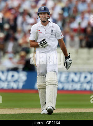 Cricket - npower Third Test - Day Three - England v South Africa - Edgbaston. England captain Michael Vaughan shows frustration after he was out for 17 runs during the Third Test match at Edgbaston, Birmingham. Stock Photo