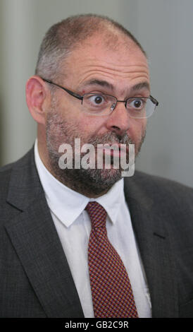 Glenn Douglas, Current Chief Executive of the Maidstone and Tunbridge Wells NHS Trust at a news conference into the fatal Clostridium difficile (C diff) outbreaks at the Maidstone and Tunbridge Wells NHS Trust. Stock Photo