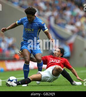 Soccer - Community Shield - Portsmouth v Manchester United - Wembley Stadium Stock Photo