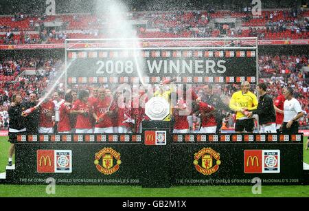 Soccer - Community Shield - Portsmouth v Manchester United - Wembley Stadium Stock Photo