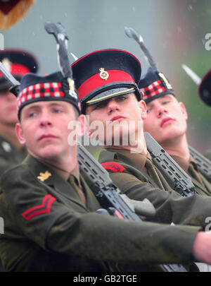 Junior soldier Aaron Ellison-Jones (centre), son of former professional footballer Vinnie Jones, during his passing out parade at the Army Foundation College, Harrogate, North Yorkshire. Stock Photo