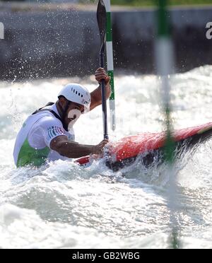 Italy's Daniele Molmenti during the kayak (K1) men's semifinal at the Shunyi Rowing-Canoeing Park in Beijing, China during the 2008 Beijing Olympic Games. Stock Photo