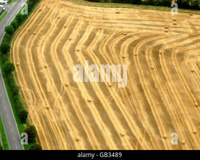 Stock: Aerial view of Essex farmland. PRESS ASSOCIATION Photo. Picture date: Monday Aug 25, 2008. Photo credit should read: Ian Nicholson/PA Stock Photo