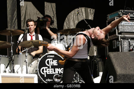 Dan Gillespie Sells of The Feeling performs on the second day of the V Festival at Hylands Park, Chelmsford, Essex. Stock Photo