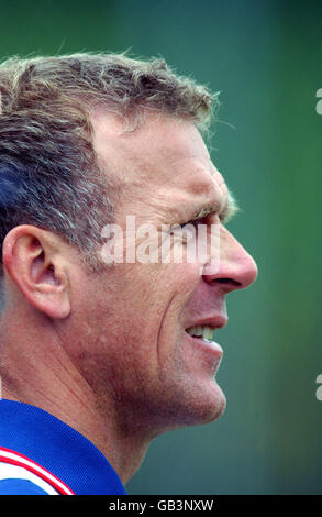 Cricket - First npower Test - England v South Africa - Nets. Alec Stewart, England Stock Photo