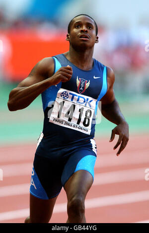 USA's Tim Montgomery qualifies for the 100m Semi-Final Stock Photo