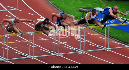 Athletics - Aviva British Grand Prix - Gateshead International Stadium. Competitors in the Men's 110m Hurdle race during the Aviva British Grand Prix at Gateshead International Stadium, Gateshead. Stock Photo