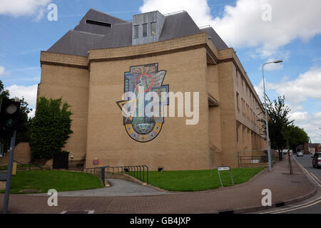 magistrates cardiff mural