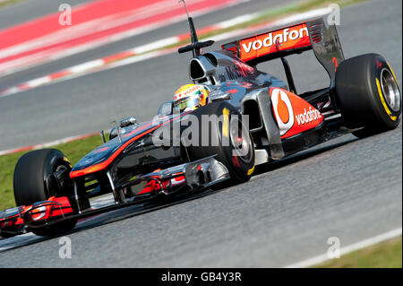 Lewis Hamilton, Britain, driving his McLaren-Mercedes MP4-26, motor sports, Formula 1 testing at Circuit de Catalunya in Stock Photo