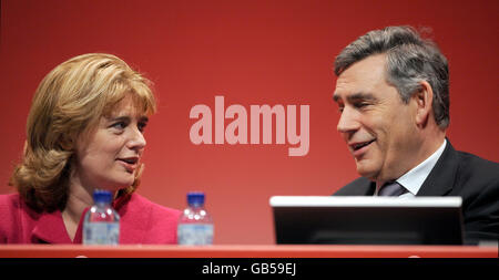 Labour Party's annual conference. Transport Minister Ruth Kelly with Prime Minister Gordon Brown at the Labour Party conference, in Manchester. Stock Photo