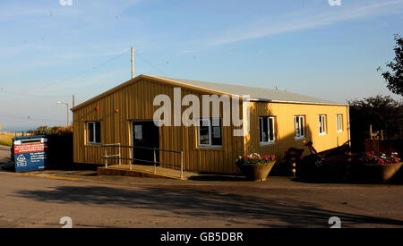 The registration office at the entrance to the Dover Immigration Removal Centre Stock Photo