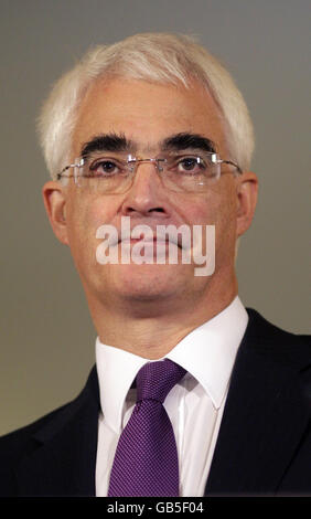 Chancellor Alistair Darling speaks during a press conference at 10 Downing Street, London. Stock Photo