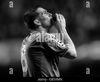 Chelsea's Frank Lampard celebrates his goal from the penalty spot during the UEFA Champions League Second Leg match at Stamford Bridge, London. Stock Photo