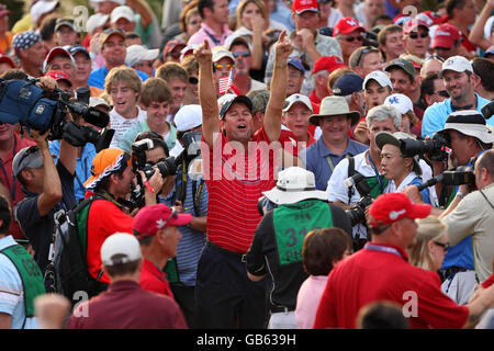 Golf - 37th Ryder Cup - USA v Europe - Day Three - Valhalla Golf Club Stock Photo