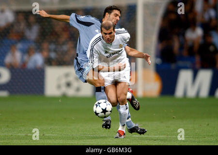 Soccer - UEFA Champions League - Group F - Real Madrid v Olympique Marseille Stock Photo