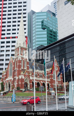 Albert Street Uniting Church with skyscrapers behind, Albert Street, Brisbane City, Brisbane, Queensland, Australia Stock Photo