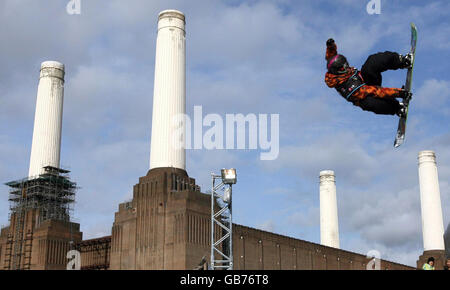 A snowboarder on the ski slope at Battersea power station in London for the Freeze Snow and Music Festival, which runs from today until October 26. Stock Photo