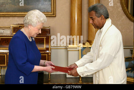 The High Commissioner for Sri Lanka at Buckingham Palace