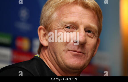 Soccer - Celtic Press Conference - Marriot Hotel Stock Photo