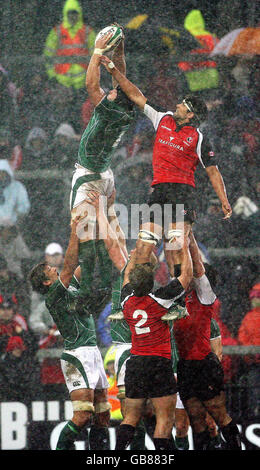 Rugby Union - Guinness Series 2008 - Ireland v Canada - Thomond Park Stadium. Ireland's Stephen Ferris catches a line out during the Guinness Series match at Thomond Park, Limerick. Stock Photo