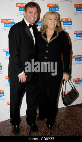 Bryan Robson and wife Denise arrive at Manchester United Football Club's 'United for UNICEF' gala dinner held at Old Trafford, Manchester. Stock Photo