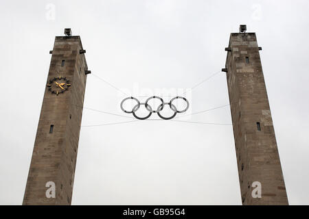 Soccer - German Bundesliga - Hertha Berlin v Hamburg SV - Olympiastadion. General view of the Olympic rings at the Olympic Stadium in Berlin Stock Photo