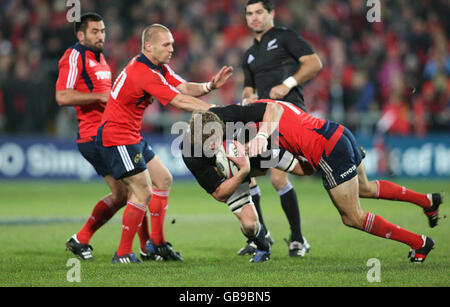 Rugby Union - Munster v New Zealand XI - Thomond Park Stock Photo