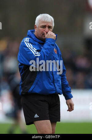 Soccer - AXA FA Cup - Second Round - Hornchurch v Tranmere Rovers. Hornchurch manager George Borg Stock Photo