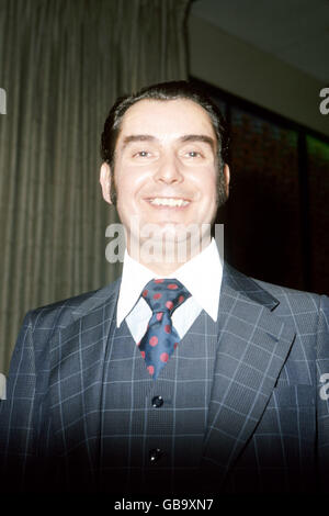 Snooker. Ray Reardon Stock Photo - Alamy