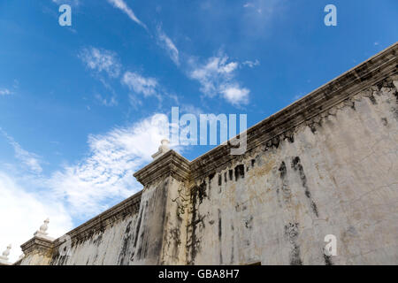View of the side wall of the cathedral of Assumption in Leon, Nicaragua Stock Photo